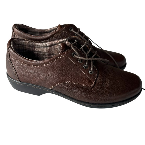 NWOB Eastland Women's Brown Leather Lace Up Casual Loafers - Picture 3 of 9